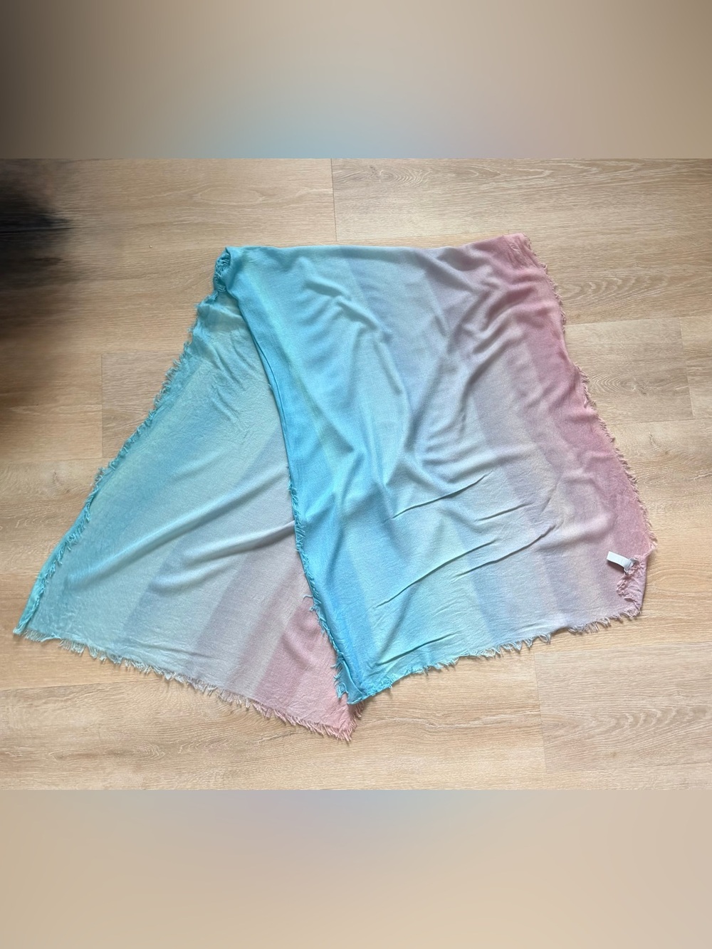 Nordstrom Cashmere Silk Blend Ombré Wrap Scarf Blue Pink Fringe Shawl 78.5” - Picture 3 of 5